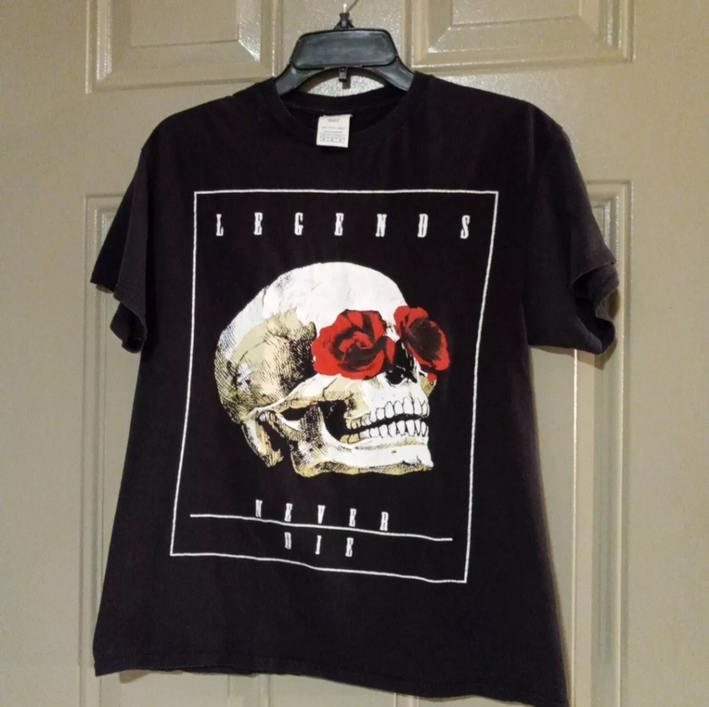 Unbranded Legends Skull Logo Graphic T Shirt Men  Size  M